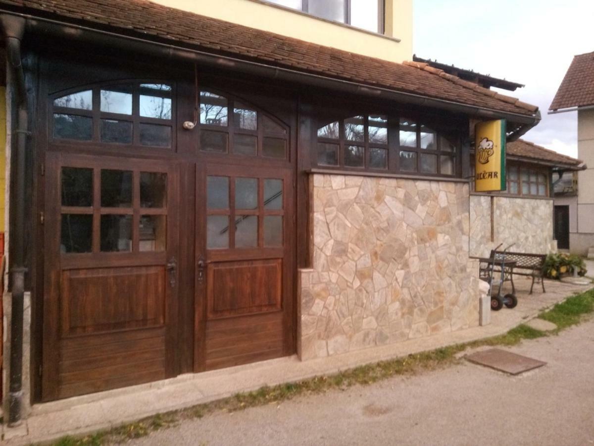 Hotel Gostilna Ulcar Ig Exterior foto